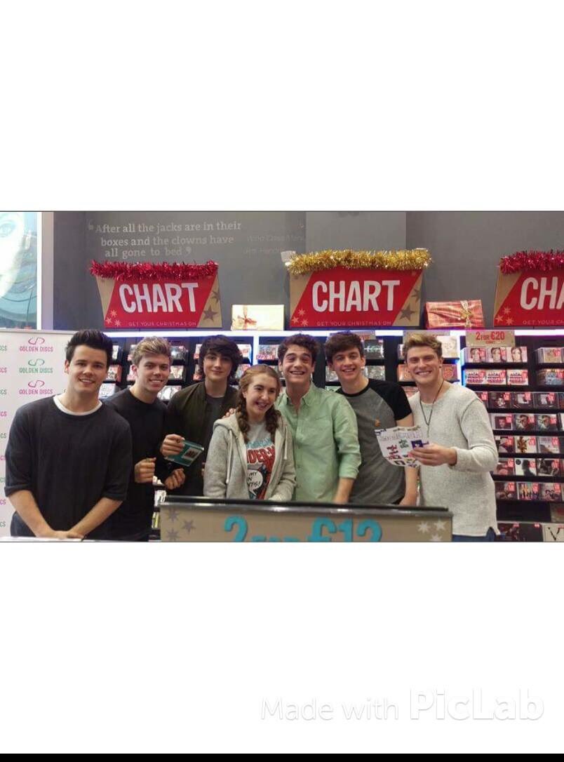 chloemckeeever's tweet photo. #ThankYouHT for literally everything ๐ https://t.co/A68r6AyTg9