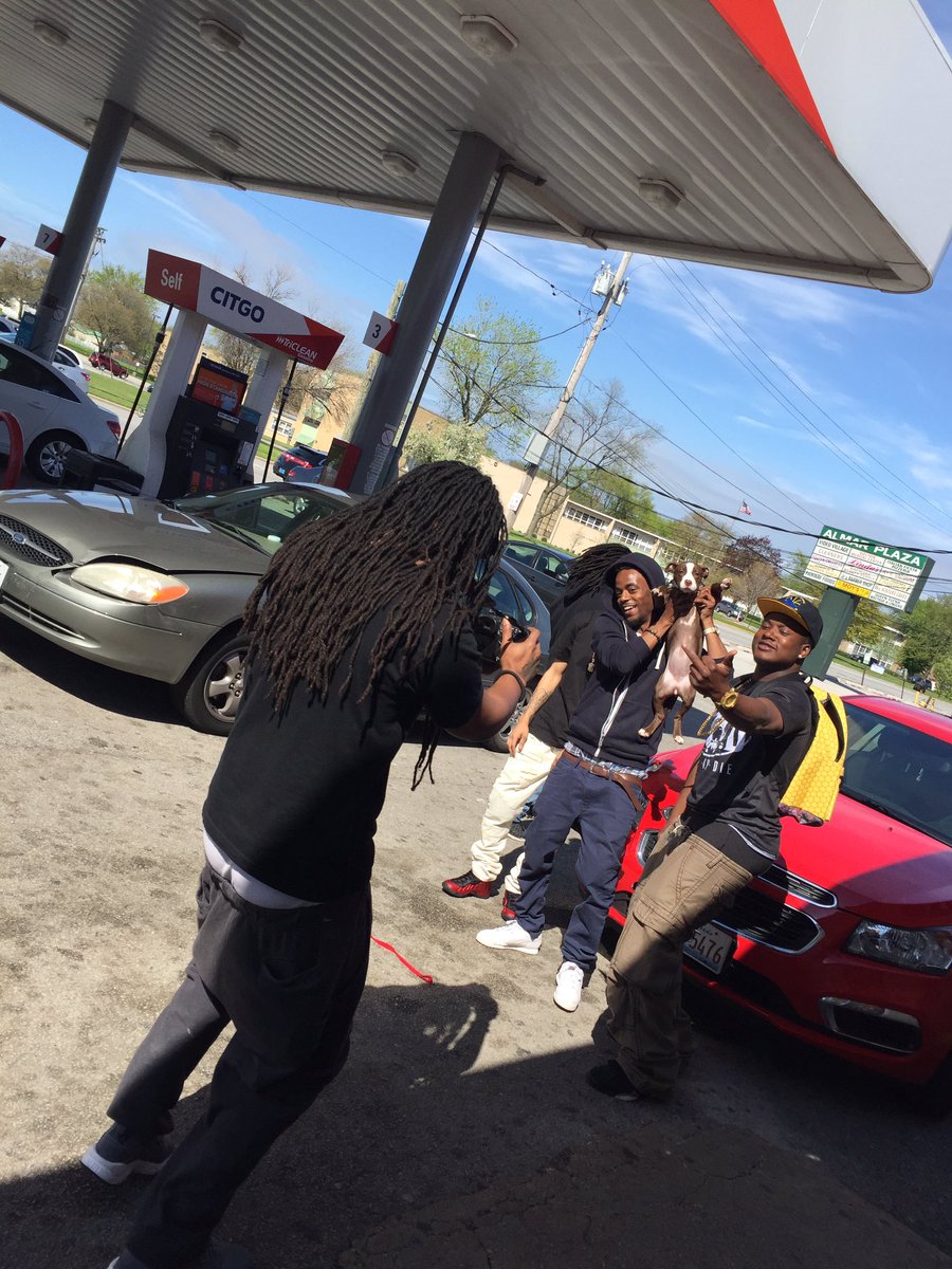 melo_andretti's tweet photo. @iamlordrio #LMIFILMZ #GETUNTUNE https://t.co/MIcHSByC8g