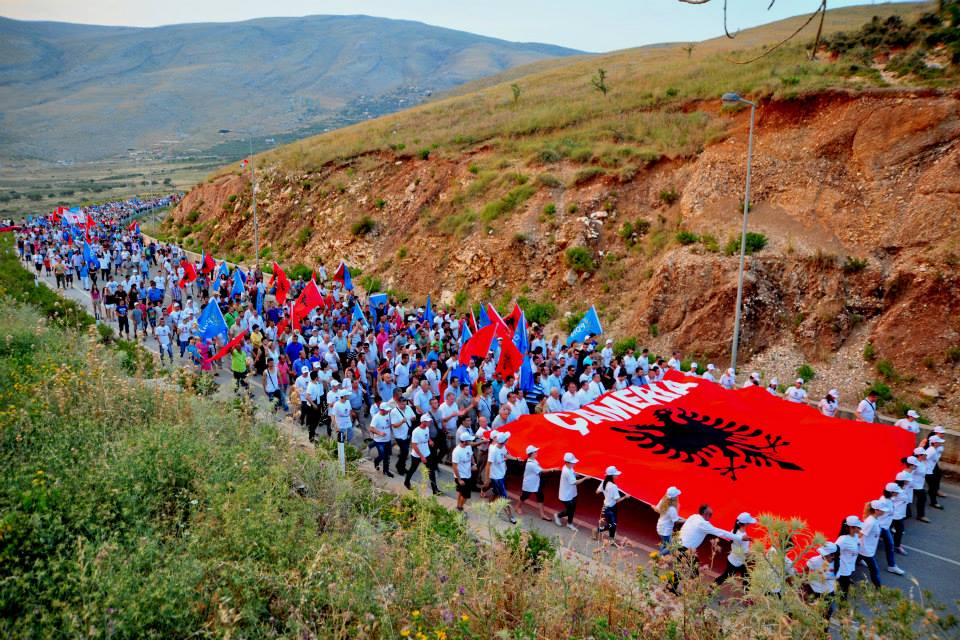 VjollcaBraho's tweet photo. Ftoj të gjithë banorët e Fierit të na bashkohen në kauzën tonë, sepse #PDIU është parti e të gjithë shqiptarëve! https://t.co/z7ThonDlmc