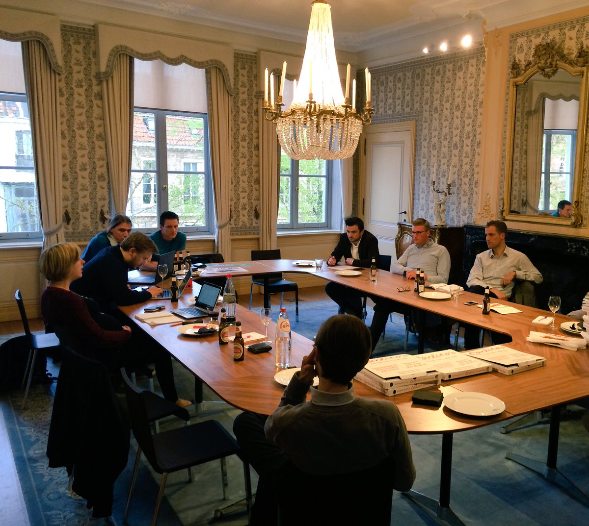 BertClybouw's tweet image. #BryoTech is een feit. Jonge tech bedrijven communiceren en brengen elkaar naar een hoger niveau #bryo #voka #Brugge