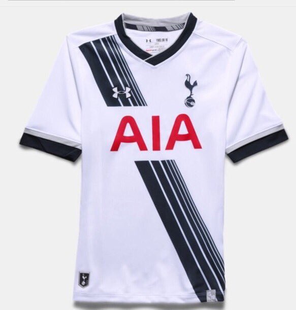 SundayShoutsFC's tweet photo. At least the Spurs shirt has a seat belt on it for their title challenge crashing! https://t.co/WkDfwVBfnf