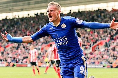 Footballogue's tweet photo. HISTORIQUE !!! ILS L'ONT FAIT !
LEICESTER EST CHAMPION D'ANGLETERRE POUR LA PREMIERE FOIS DE SON HISTOIRE !! 🏆🏆🏆 https://t.co/k6vlzGTr0x