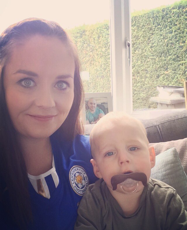 _CountryGal_'s tweet photo. Oh my god we've only gone and won the Premier League!!!! #LeicesterCity #LCFC #FearlessFoxes #champions https://t.co/uSzrBM5Vl7