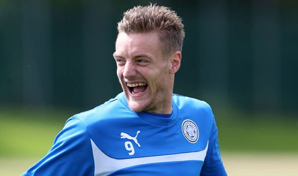 Premier League titles: 
Steven Gerrard 0
Jamie Vardy 1 
#LCFC