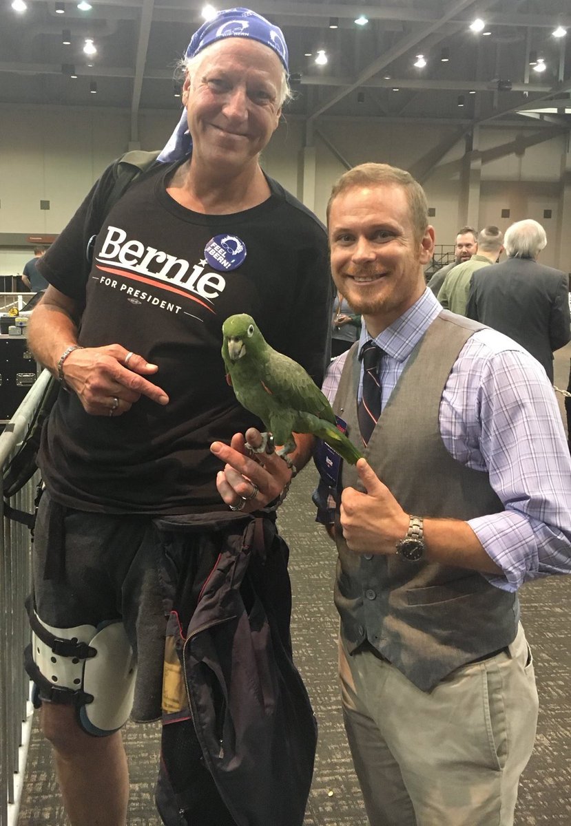 aerwaves_'s tweet photo. Evansville, @Indiana4Bernie Post Rally @BernieSanders @People4Bernie #Midler4Bernie @NotMeUs #Bernie2016 @tates5a https://t.co/ii6U0pDXaw