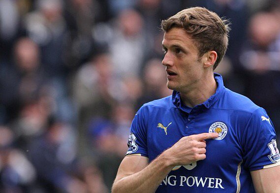 2010MisterChip's tweet photo. GLORIA ETERNA A ANDY KING: campeón de tercera (2009), de segunda (2014) y de primera división (2016) con el #LCFC https://t.co/CF28e0P3RO