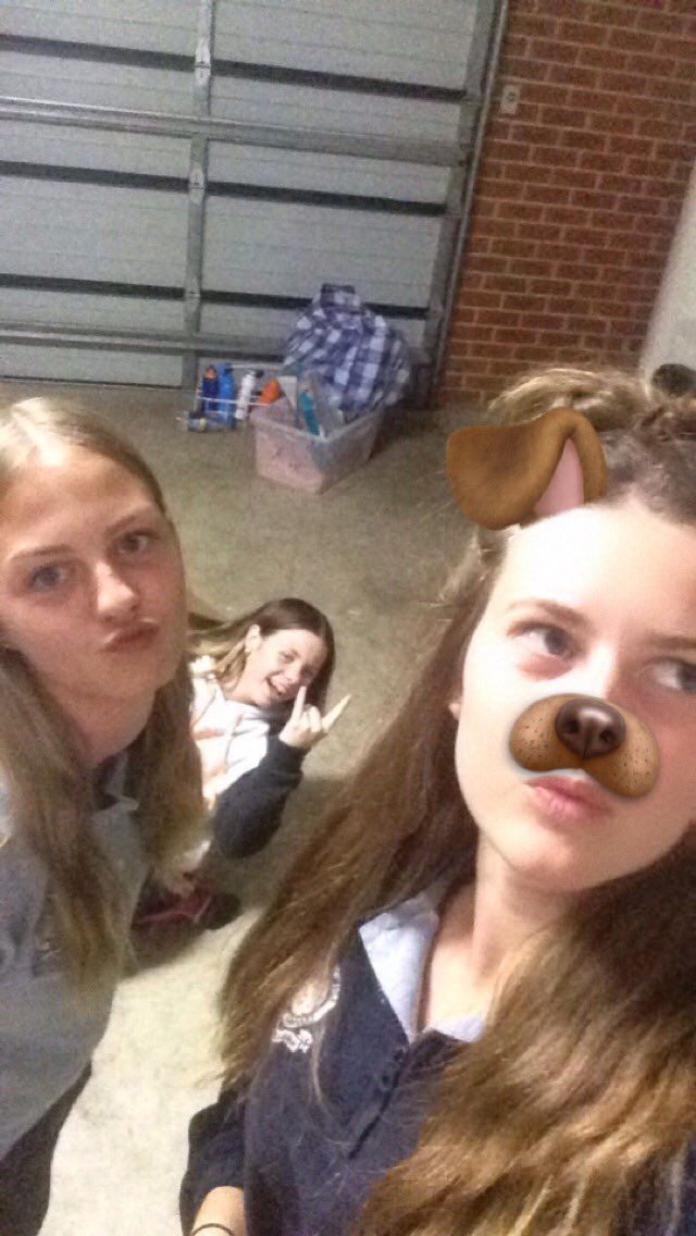 maddy82roberts's tweet photo. I'm a hoe #Mazda #LifeOfPablo #doubledates #Peasants #everyday #money #zooperdooperblessed #brb https://t.co/b6HzQiGZc2