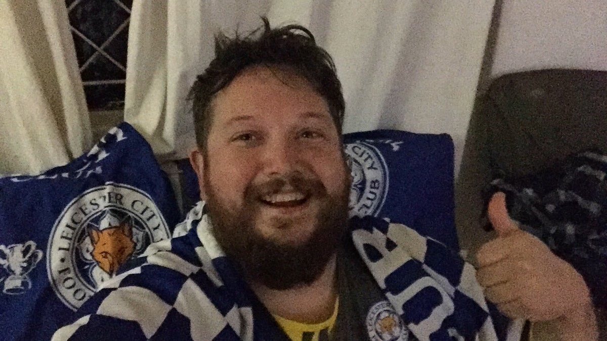ianbradley's tweet photo. HAPPY TEARS FROM THIS FOX IN BOTSWANA. @LCFC @BBCRLSport @CapeTownFoxes https://t.co/IQXbkQli0L