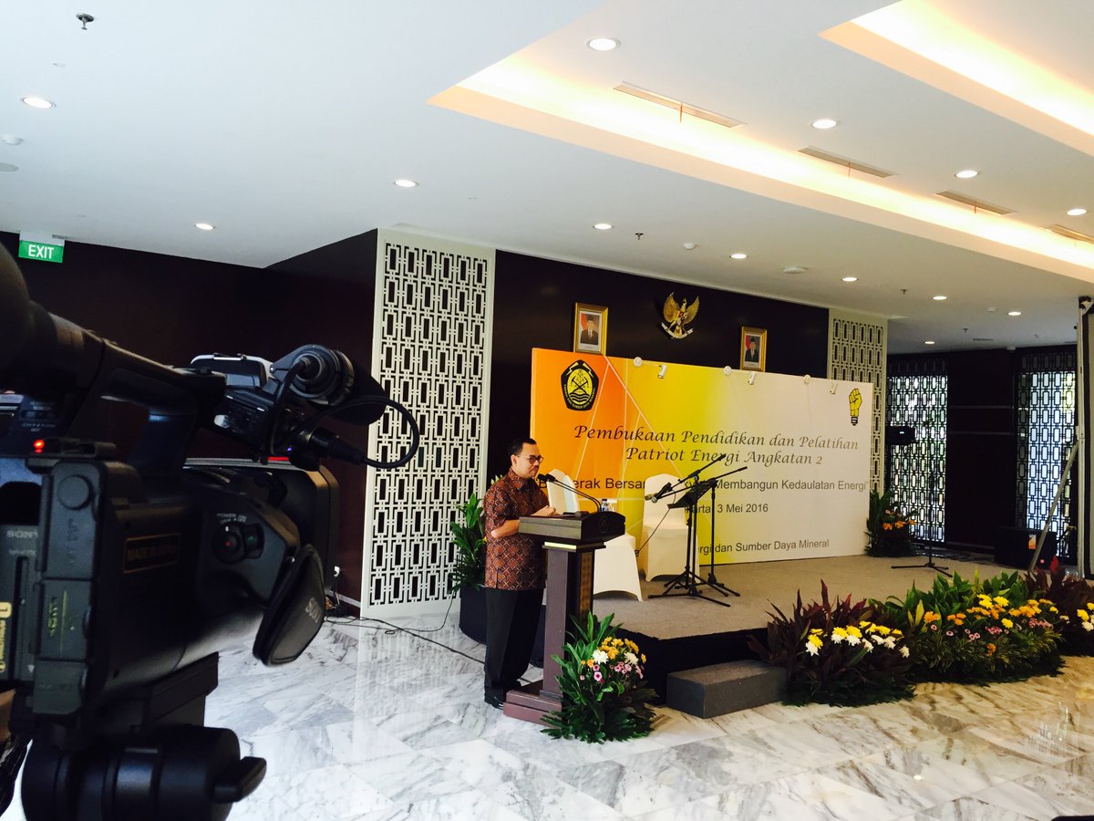 Suatu kehormatan dpt disambut hangat o/ Bpk Sudirman Said, semoga pesannya amanah untuk dijalankan.. #patriotenergi2