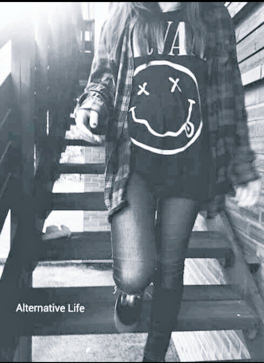 y_australia's tweet photo. I kept his jacket, I need it so much for sleep... I can't give it back to him, sorry, but that's impossible for me. https://t.co/oVQSuPMLK6