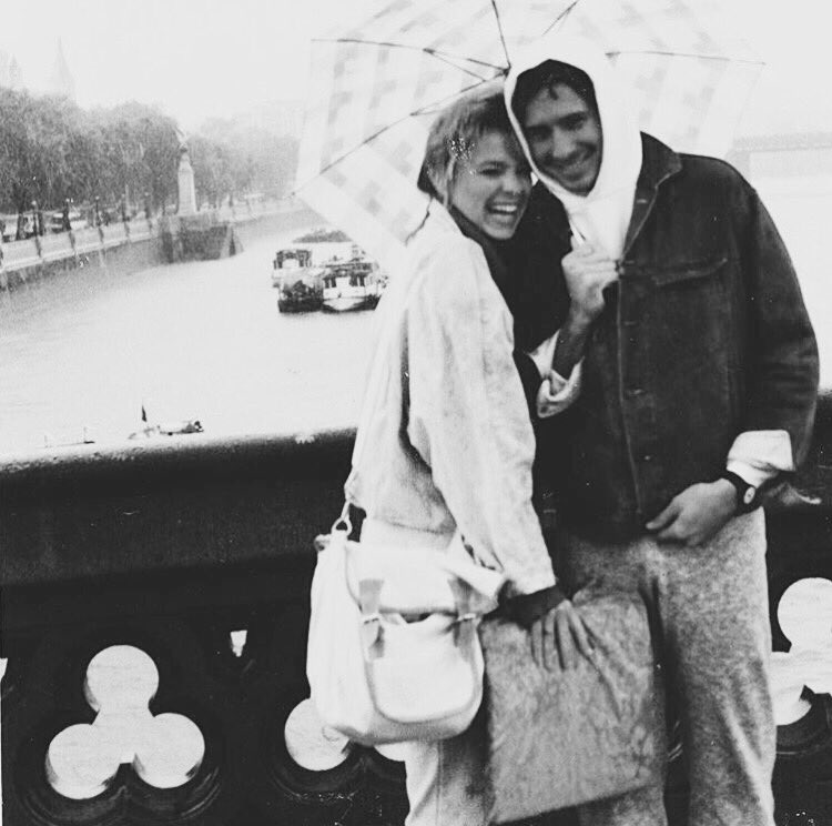 CaseyMoreta's tweet photo. happy anniversary to my parents! 24 years together, damn https://t.co/73q5r78YN4