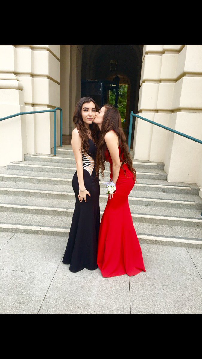 larakayyy's tweet photo. Hb friend💕 https://t.co/lnvKtryEzC
