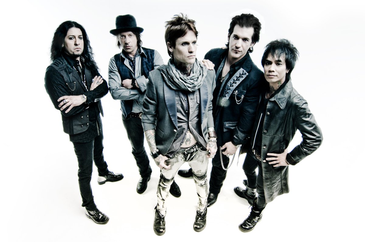 RealRock104's tweet photo. .@Buckcherry @BlkStoneCherry and @TheBiters rock @PackardMusic next Tuesday win tickets w/@NickAndrews104 this week https://t.co/VLOmAklONp