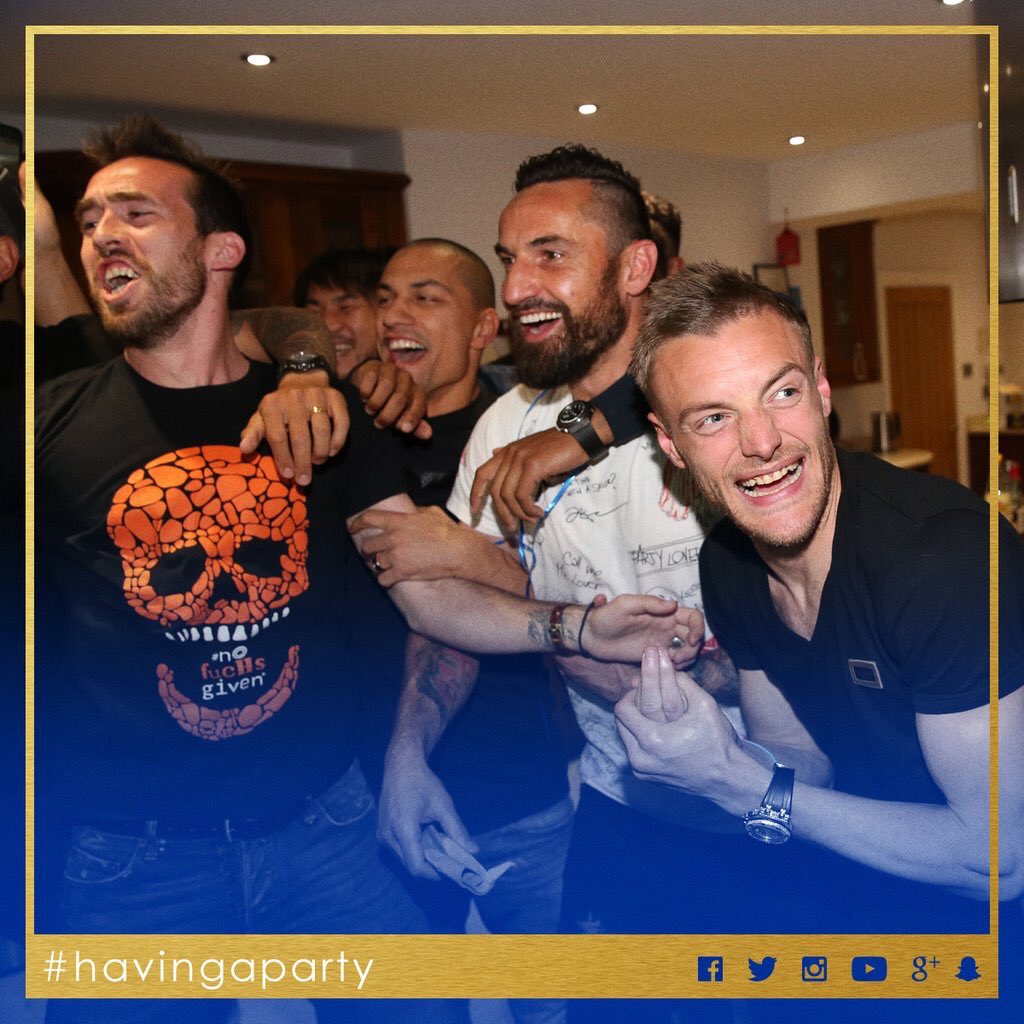 Coral's tweet photo. Christian Fuchs' shirt though 🙌🏻 #NoFuchsGiven https://t.co/YwQdJIGDhl