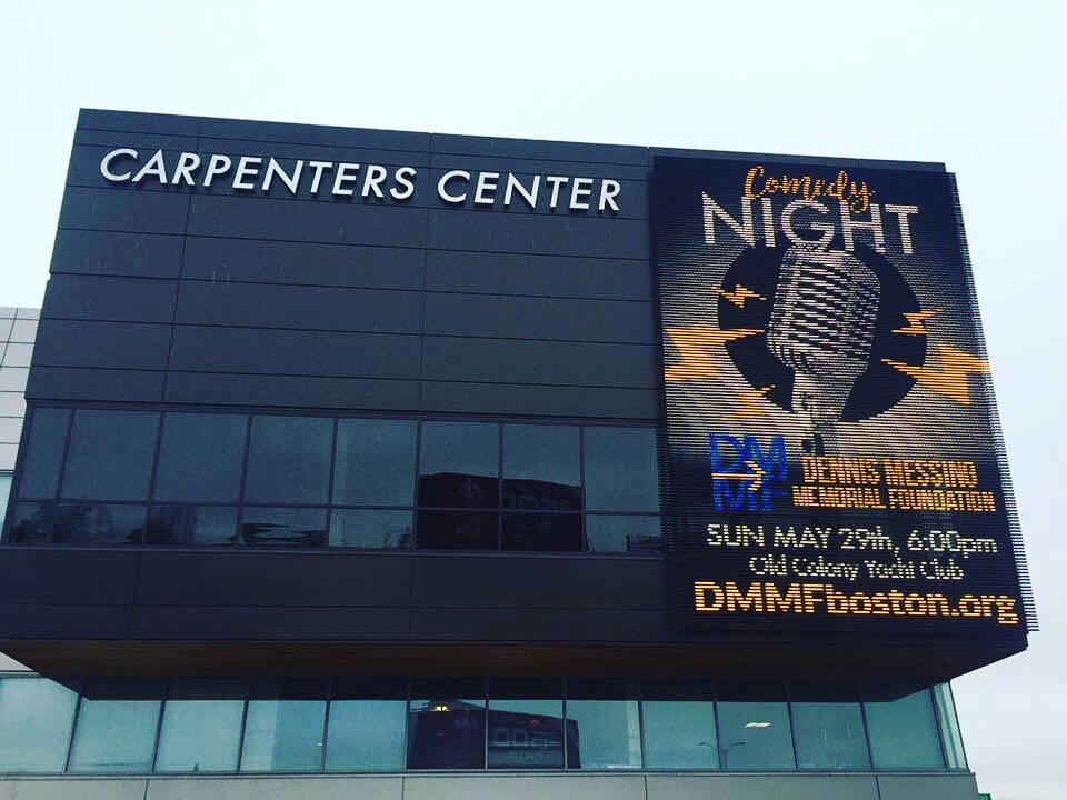 DMMFboston's tweet photo. @RobGronkowski wanna come to the show? 👍 https://t.co/jdo5RNHPkL