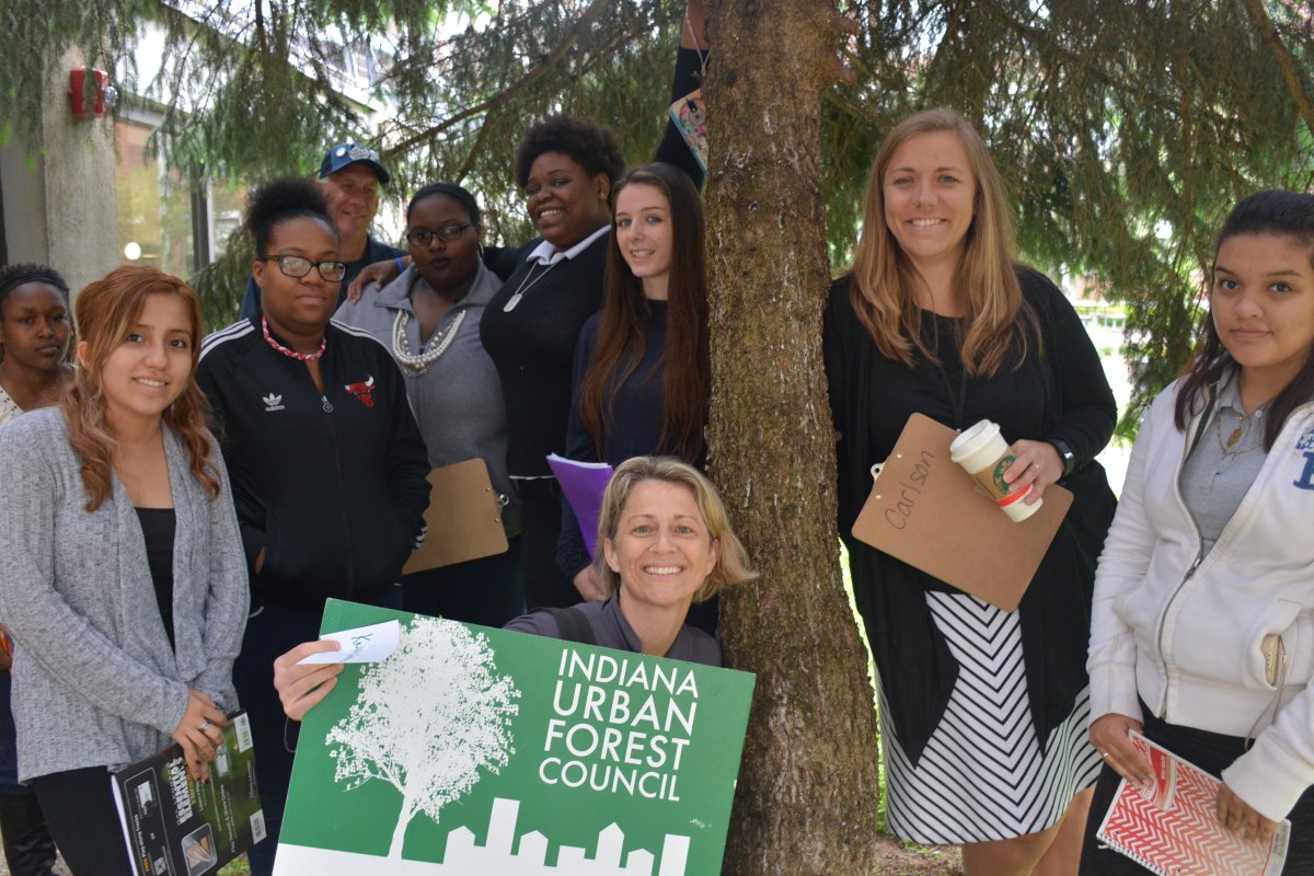Shortridge's tweet photo. A big thanks to @jimpoyser &amp; Holly w/ @IN_UrbanForest for sharing your knowledge &amp; passion about carbon removal! https://t.co/FA0xQu5qEg