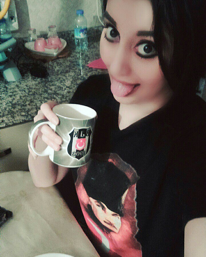 Böööööööööö size yok 😂 😂 hihihihihihi (@ Çorlu Çarşı in Çorlu, Tekirdağ w/ @brkfuat) swarmapp.com/c/kwkyPMFkU87