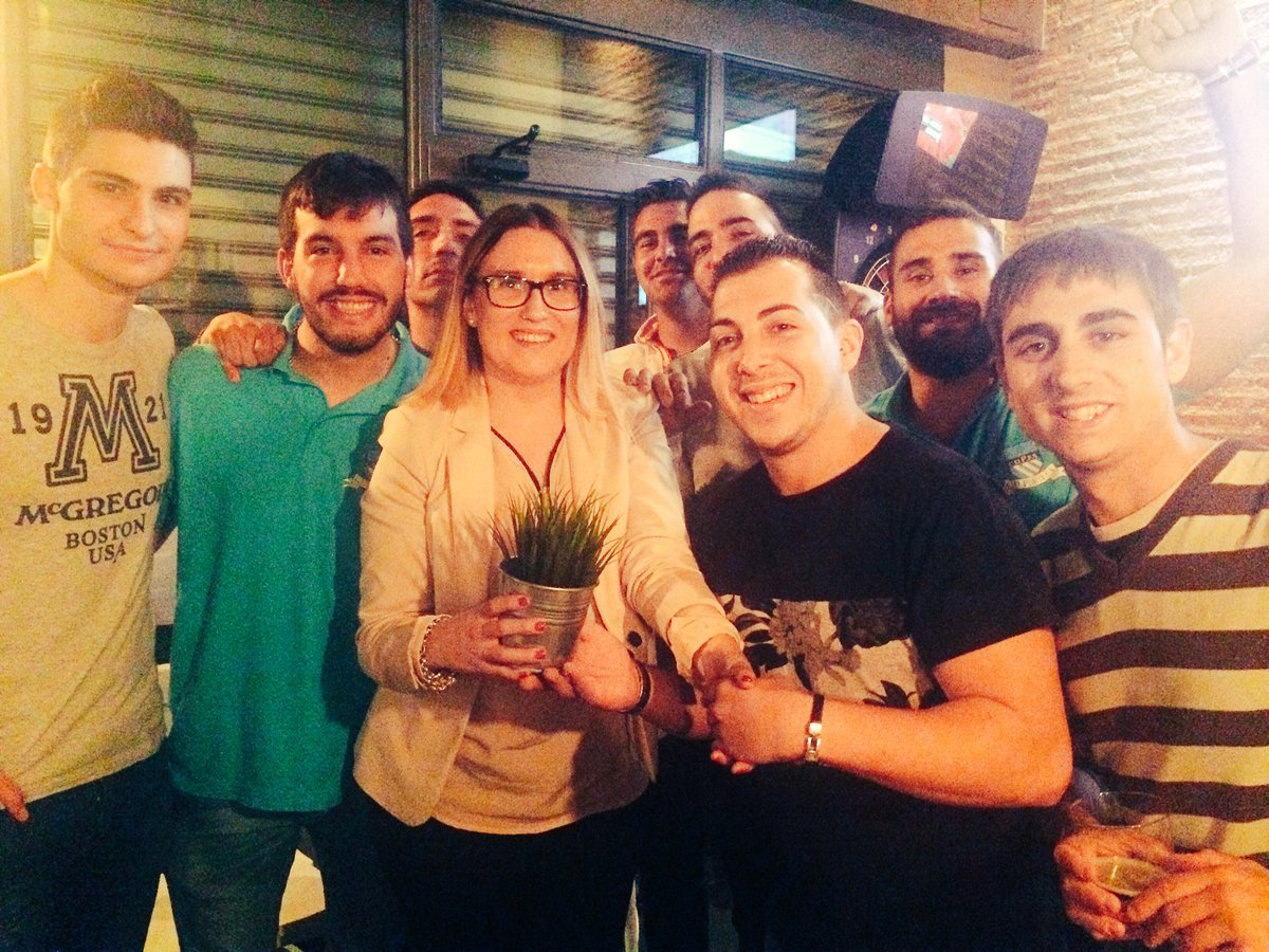 cdatlvalladolid's tweet photo. Y seguimos cerrando fichajes, El Tanga de la Rondilla vuelve a los terrenos de juego #SeNosVaDeLasManos #ElRevulsivo https://t.co/INjKBH0Dok