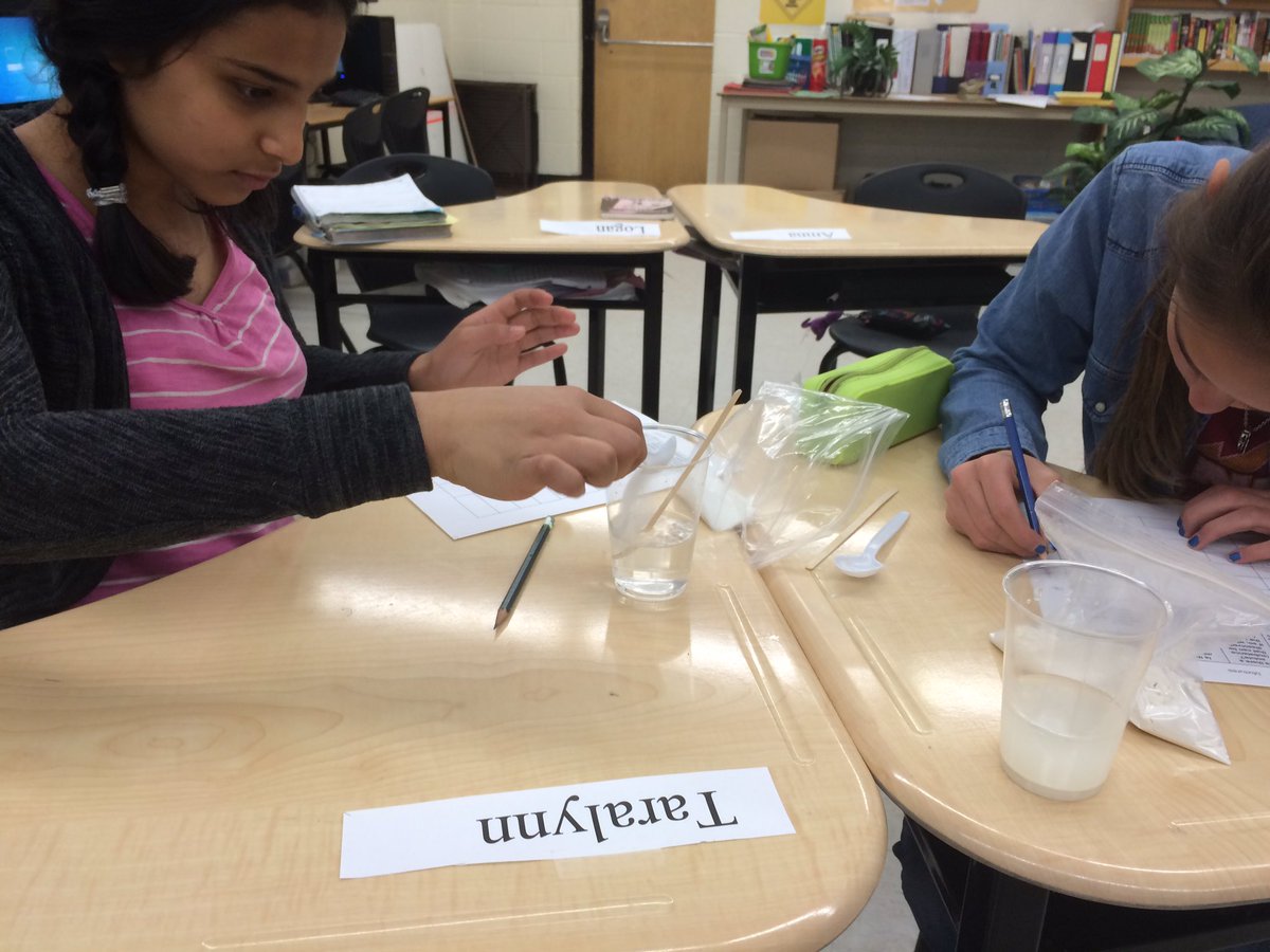 Looking at the mixtures from every angle.. Great work Gr 7!@hillsidehornet