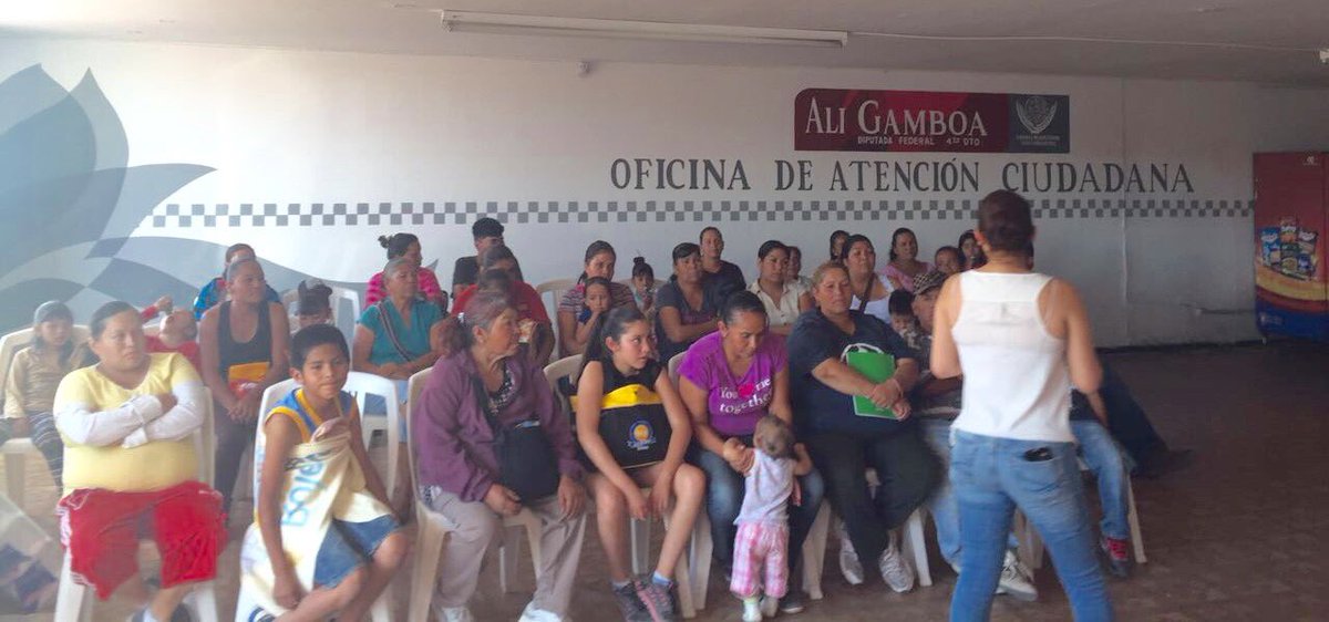 InfoAliGamboa's tweet photo. Brindando servicios médicos sin costo en la Oficina de Atención Ciudadana de la Dip. @AlyGamboa https://t.co/Wv3YUXlrIe
