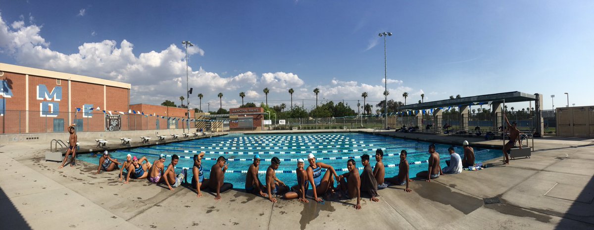 sydelbo's tweet photo. Ramona swim 2016 #theymakecoachingworthit #ftIvantwice @ramonaaquatics https://t.co/iiiqra8A1b