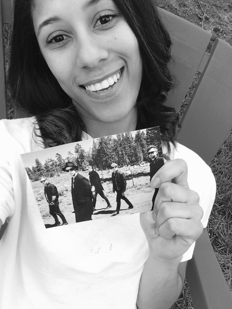 Reni_Reida's tweet photo. It's been a long time waiting... #WhereverIGo #OneRepublic #Connecticut https://t.co/Jh6PrCrmJT