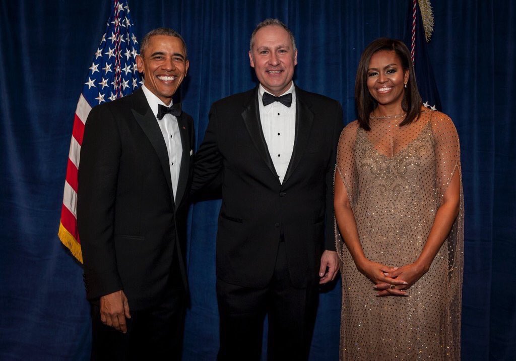 MGalasieski's tweet photo. Hey Scott. You running for POTUS? #Nielson2016 🇺🇸✨🗽 https://t.co/DFkNUMxa66