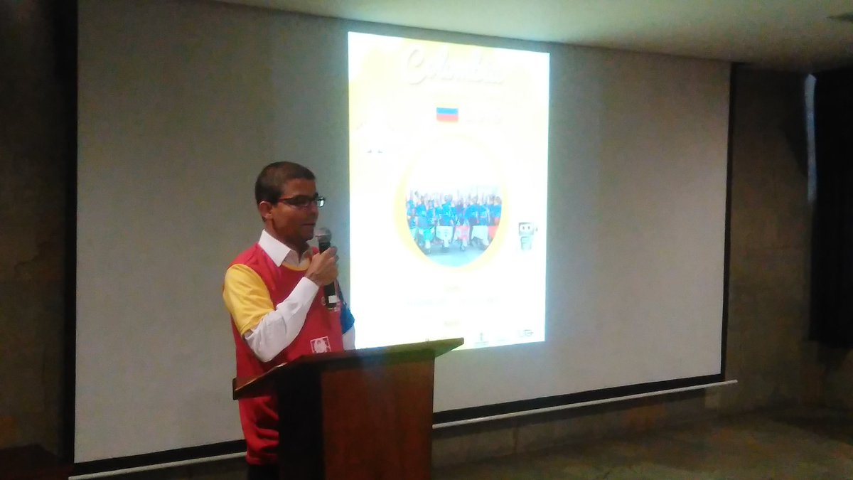 fredycardenasmo's tweet image. Despedida seleccion #Colombia #robotica @RoboRAVEIntl @ahenaob1 @PygmalionCOL @DAlejandromarin @LuisGPatino