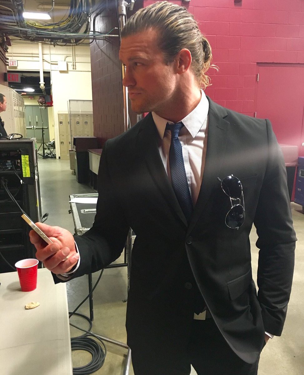 trishoc1978's tweet photo. Ready to see our leader @HEELZiggler of #ZigglerNation do what he does best tonight on #Raw! https://t.co/NKXKBBY9dh