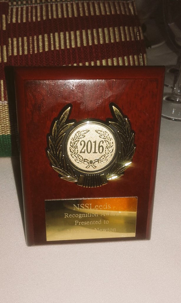 AngelofYouths's tweet photo. @MajesticMarvina 2 awards in 24hours u r definitely a #communityangel #Leeds @Naijaleeds thanks @NSSLeeds @LeedsEF https://t.co/y4O0jWiqmd