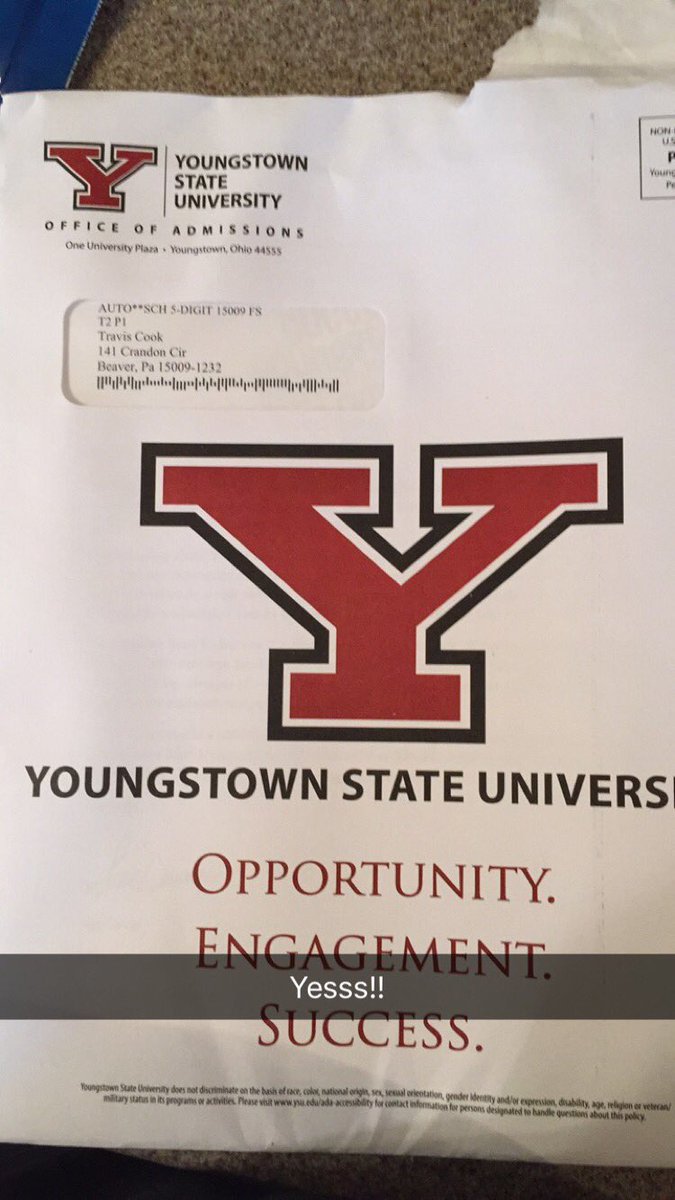 LifeAsTcook's tweet photo. Blessed to say that I've received my first offer from Youngstown state. #YSU 🙏🏻🏈🔴⚫️ https://t.co/TrSBtZnr6h