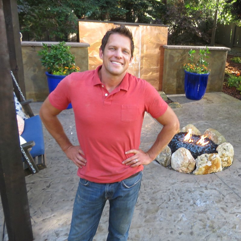 DIYNetwork's tweet photo. #Doublecrash Monday: #YardCrashers with @ChrisLambton13 at 10|9c & #HouseCrashers with @joshtempletv at 11|10c! https://t.co/Nyot950oME
