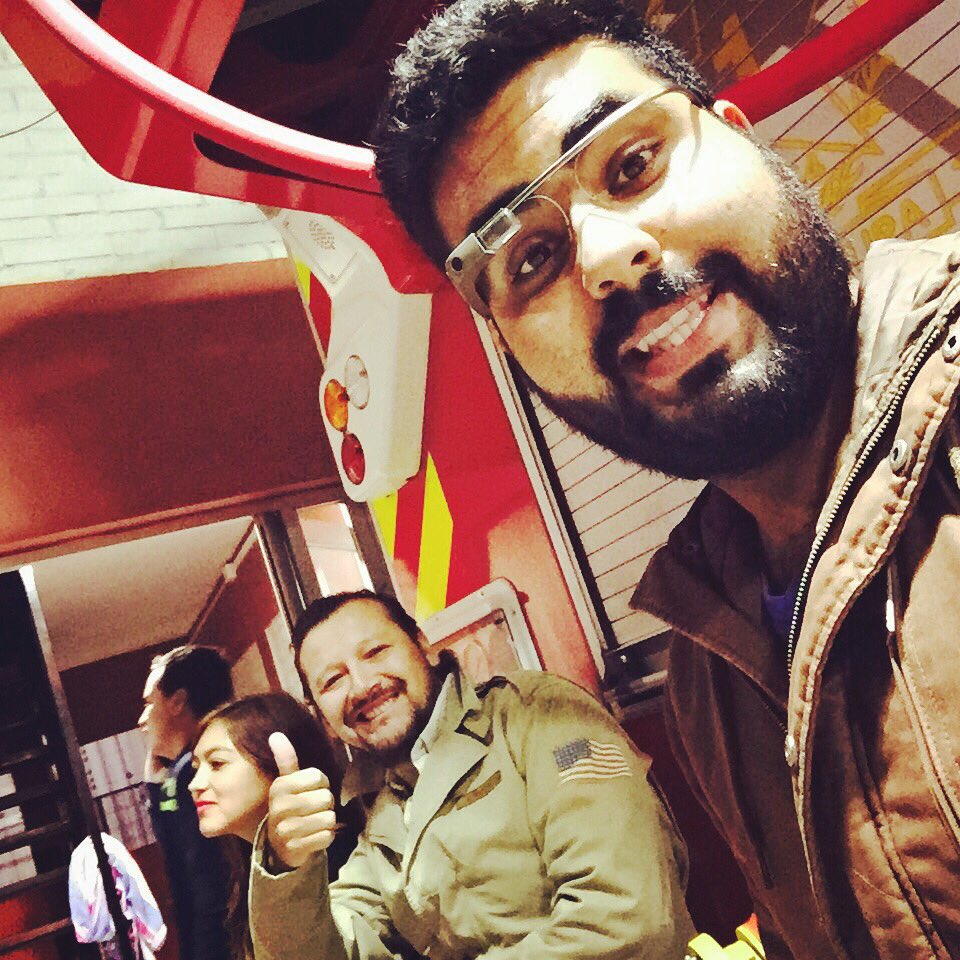 Garotoaldo's tweet photo. Probando #Googleglass 😱🚚 https://t.co/7R5f2J9Fqg
