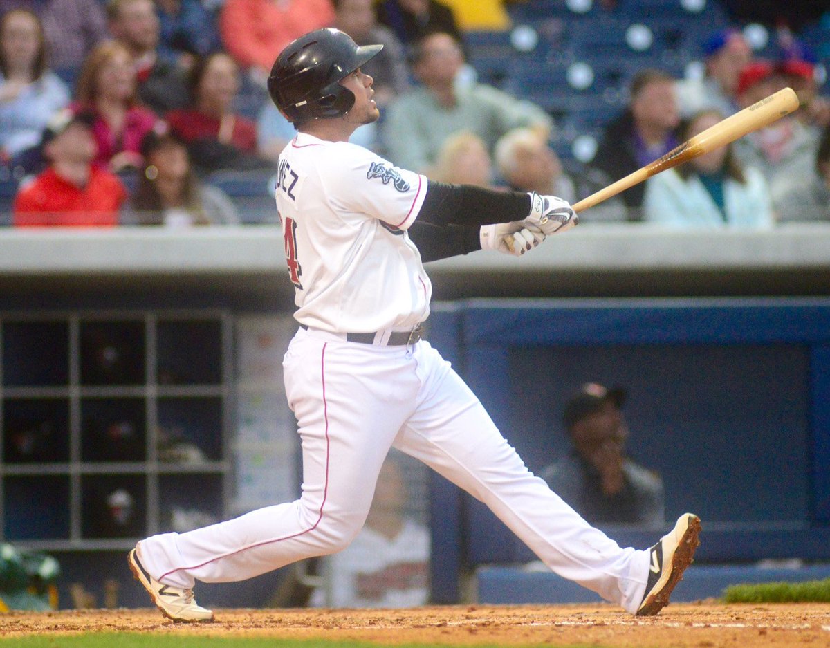 nashvillesounds's tweet photo. Top 3: #Sounds 3, Cubs 0. We'll call this one #TheFollowThrough @renato44nunez https://t.co/AuGYMEcdj5