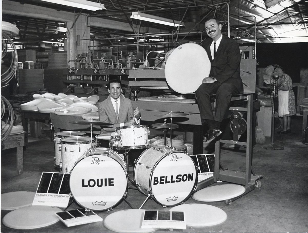 remopercussion's tweet photo. Remo Belli and Louie Bellson - 1968 #RememberRemo https://t.co/RWHaE94ZyO https://t.co/SgreT9YkaY