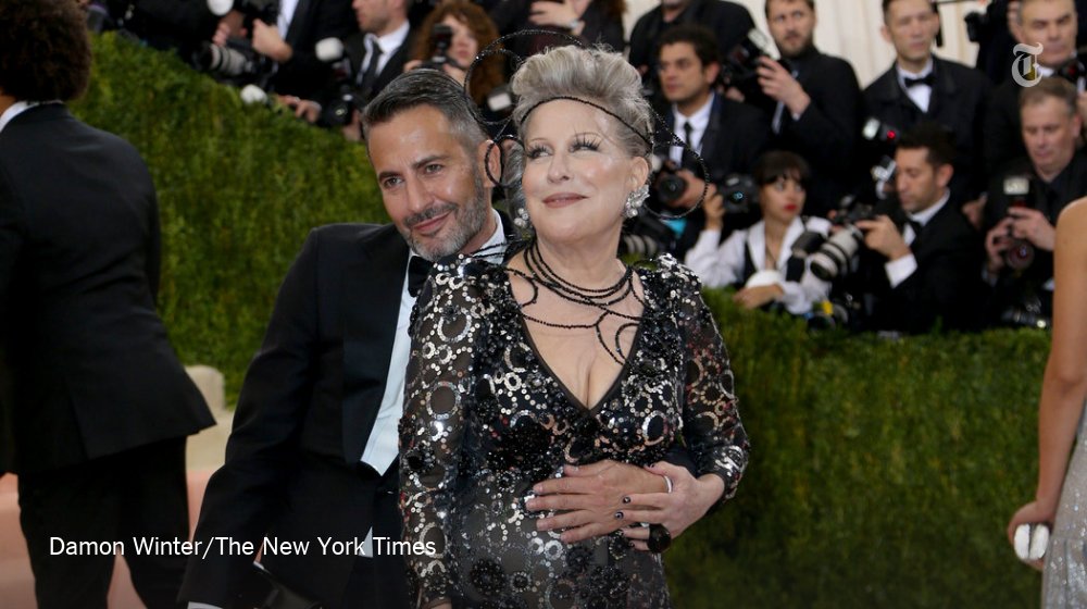 NYTFashion's tweet image. Marc Jacobs and Bette Midler pose for a photo at the #MetGala nyti.ms/1ThwON1