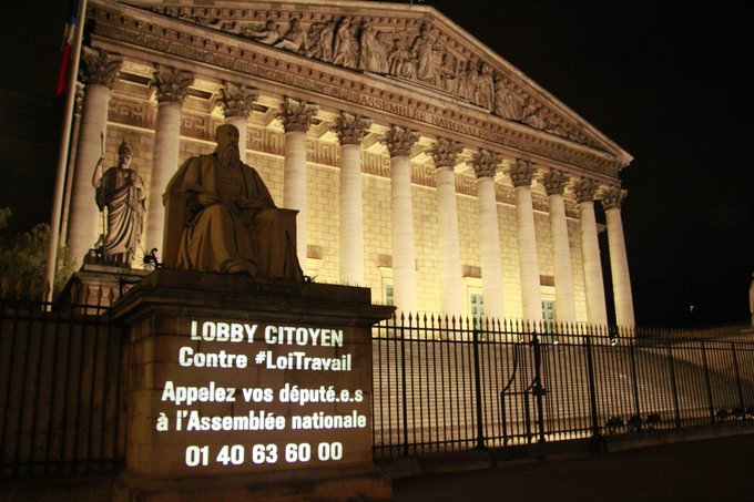 Voir l'image sur Twitter