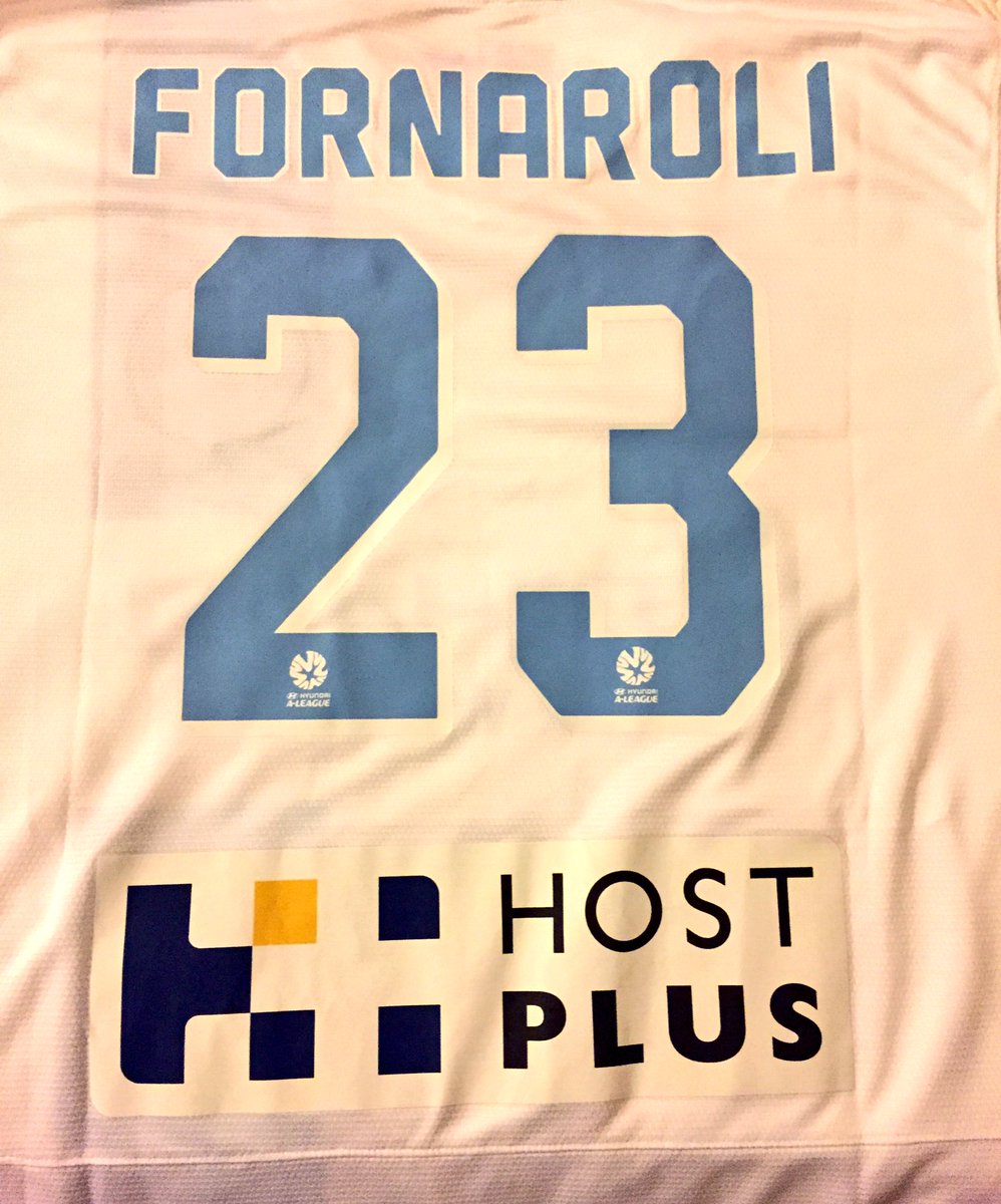 PasesUruguay's tweet photo. Nos llegó este regalo de nuestro amigo @BFornaroli ⤵️ La sorteamos al llegar a 20K. Si la querés, tenés que #RT https://t.co/wjLIHxJfqO