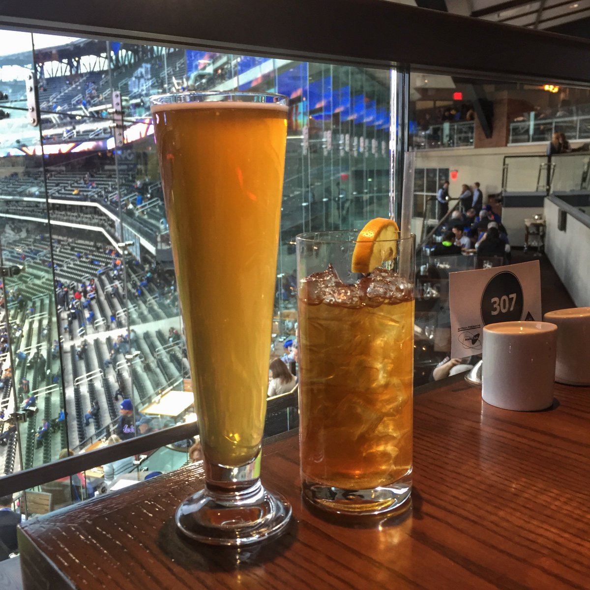 KatieSheaDesign's tweet photo. Recording NY Mets Baseball History With Verizon FiOS https://t.co/8mfjZq9W9o #LifeOnFiOS #fiosny #NYC https://t.co/dOUhy70yHy
