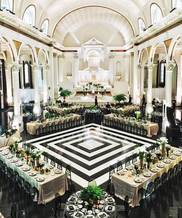 ClassicParty's tweet photo. Featuring @classiccparty | Planning + Design #ambereventproduction | Photographer #andrena | Venue @vibianaevents | https://t.co/Q7Hl63eegO