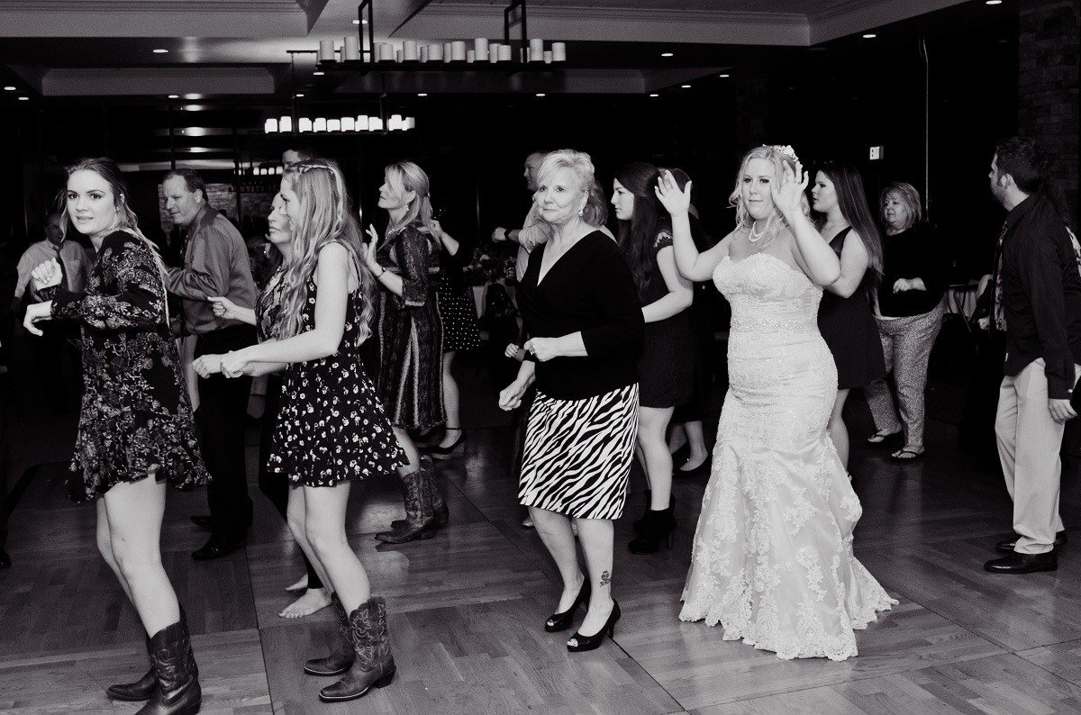 CountryDJStaci's tweet photo. 134 Alternative Songs for the Electric Slide Line Dance https://t.co/m30I5Yfbwy https://t.co/KOfhoJnZ2t