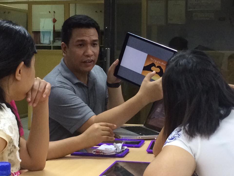 jimtuscano's tweet image. Doing something I love. #adechat #ipaded #edtechph