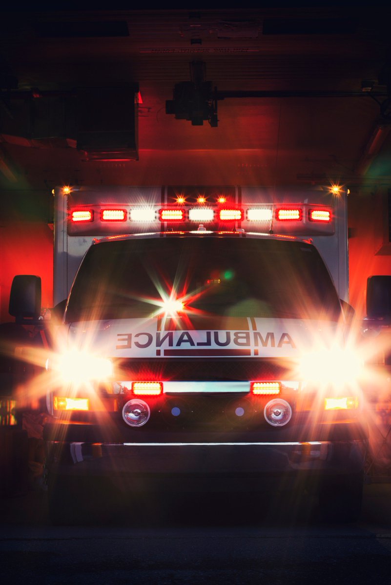 ZulaFly's tweet photo. Question #81 (we can answer): How close is this ambulance to reaching the accident scene? #gps #dynamicdashboards https://t.co/HYVbomzgVm