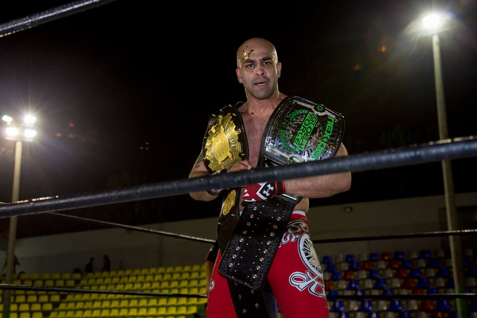 GLLPeru's tweet photo. #SonjayDutt nuevo campeón #HatunAuqui / new latinamerican champion in #Perú. Highlights ► https://t.co/x8mUGjfWrh https://t.co/6qVfmYT9ib