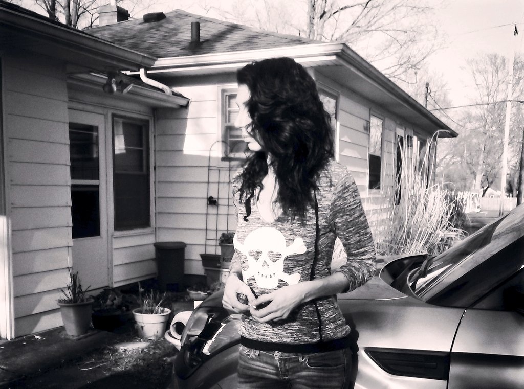 stoneworksmi's tweet image. My beautiful fiancé @jenny_deez The greatest Stoneworks supporter and Co-owner✅