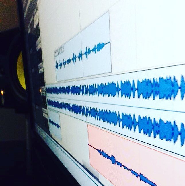 producerpassion's tweet image. #ProducirMusica #Protools #miniking® #ElPequeñoRey #worldwideproducer 🔊💯 #MiPassion #MiWork💪🏽💪🏽🔥⭐️🔝 by yosoyminiking