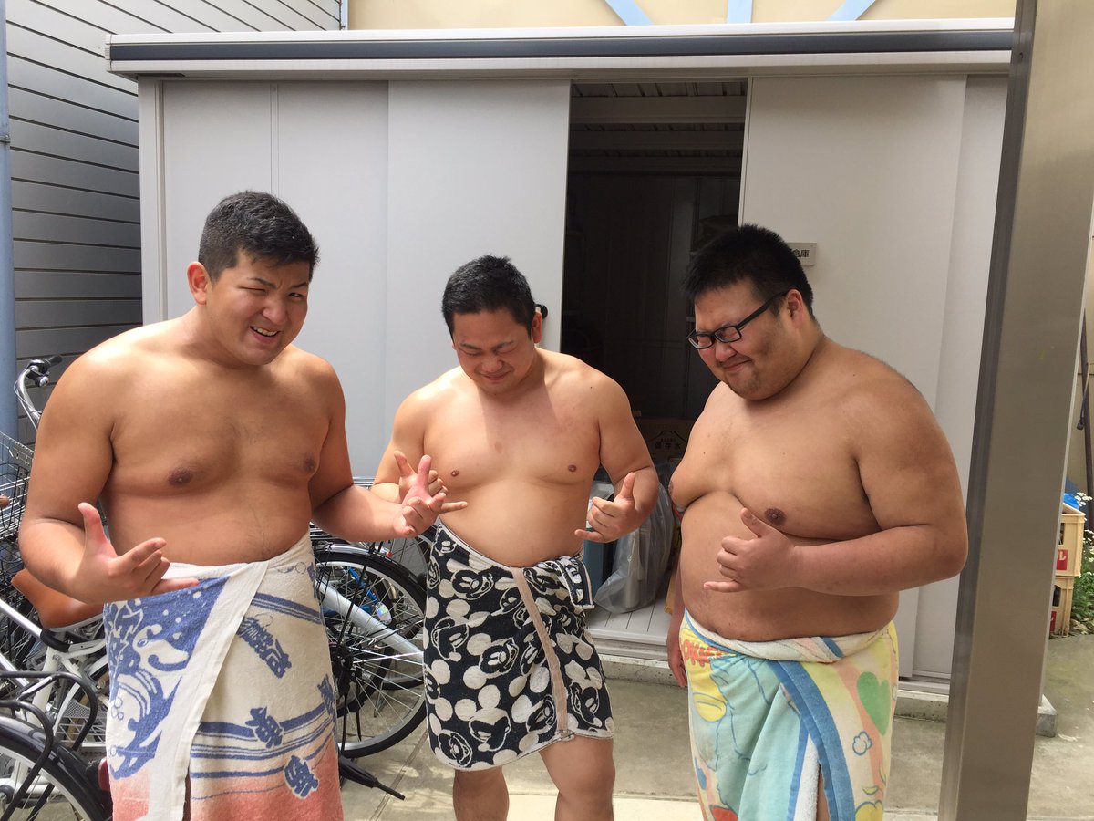 ট ইট র 千葉大学相撲部 今日は法政大学と慶応大学の方々と稽古しました 久々にがっちり稽古できてなによりです 今年もいよいよ試合シーズン 法政大学さんに負けないくらい稽古しよー 写真に千葉大生はいません