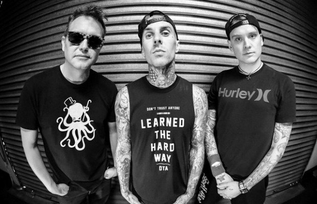 Sudah tahu lagu terbaru Blink-182? Silakan Anda simak di bit.ly/1NCTJGo