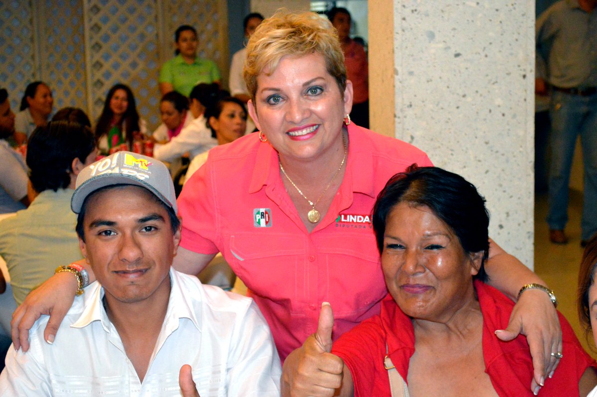 ReynosaPRI's tweet photo. Candidata a diputada por el V distrito, Linda Mora, se comprometió a atender de forma personal oficina de gestoría https://t.co/bcYIggQ2Dk