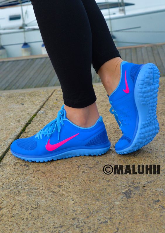 sapi2016's tweet image. For every girl who can never decide what shoes to take on vacation: 
shoeszoom.com/best-walking-s…